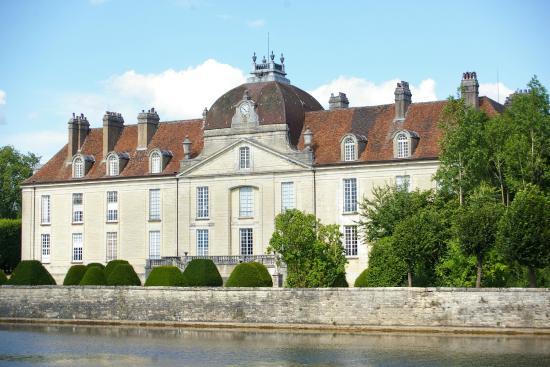 Château de Fontaine-Française