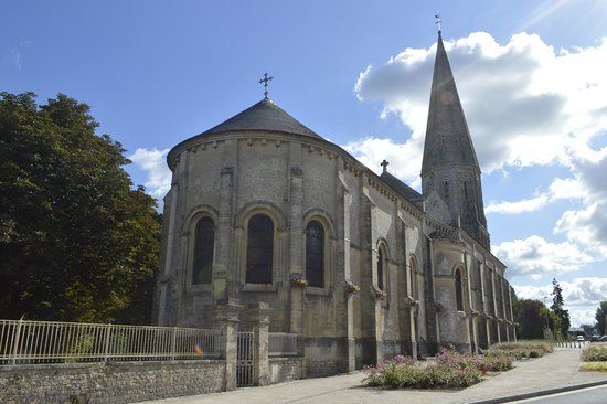 Eglise Saint-Aignan de Trevieres