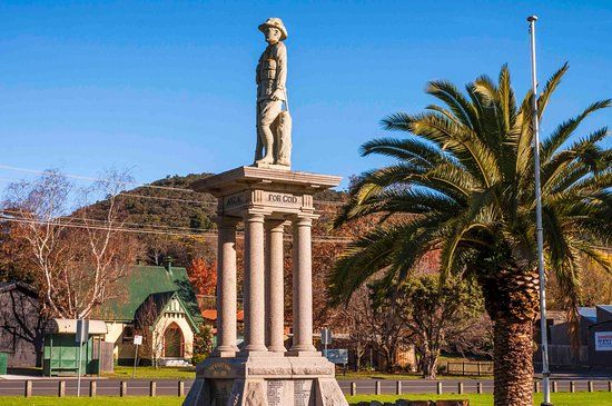 Yarra Junction Cenotaph