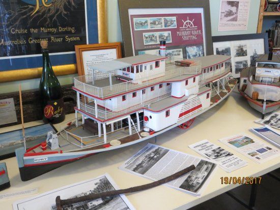 Riverboat Rod's Model Paddle Steamer Display
