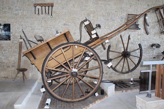 Musée du Charronnage et de la Tonnellerie