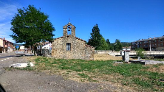 Ermita de Nuestra Señora de las Angustias de Puente Almuhey