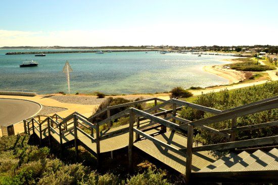 The Fishermen's Memorial Lookout and Obelisk