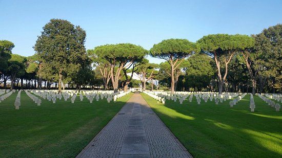 Cimitero Militare Germanico di Pomezia