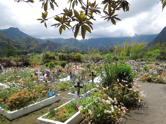Cimetière Paysager de Hell-Bourg