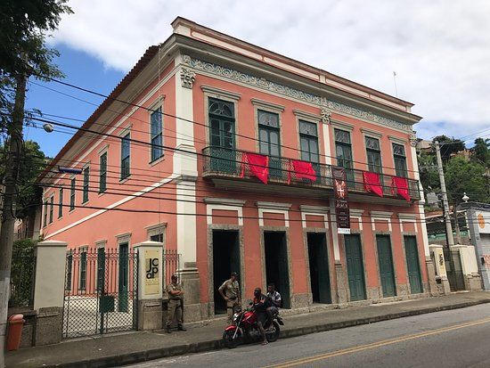 Janete Costa Museum of Popular Art