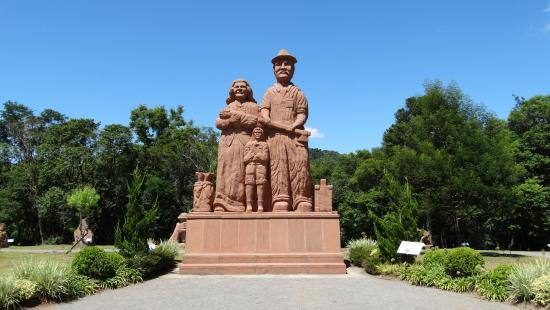 Esculturas Parque Pedras do Silêncio