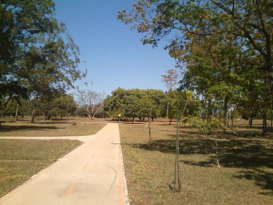 Parque Bosque dos Constituintes