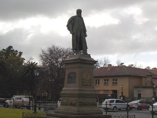 George Lansell Statue