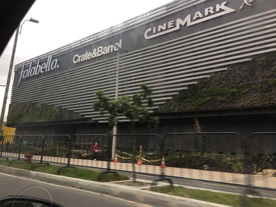 Centro Comercial Parque La Colina