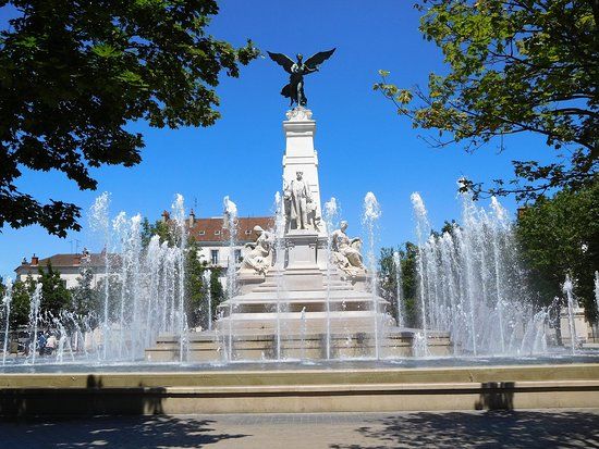 Monument Sadi Carnot Place de la République