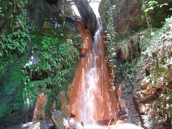 Ermita, Fuente Agria