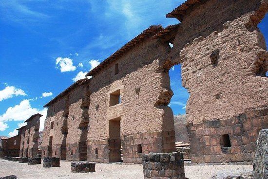 Parque Arqueológico De Raqchi