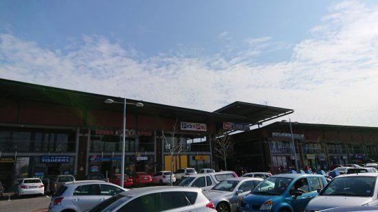 Ipic Shopping Centre Soneike