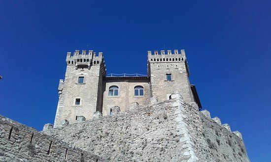 Castello Baronale