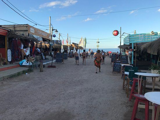 Feria de Artesanos Punta del Diablo