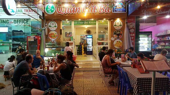 Quan Cat Ba Family Restaurant