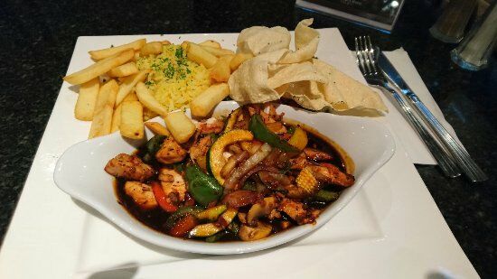 Frankie's Bar and Bistro