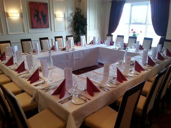 The Turntable Restaurant at the Tara Hotel