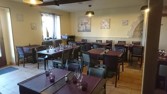 Bucket's Auberge Inn