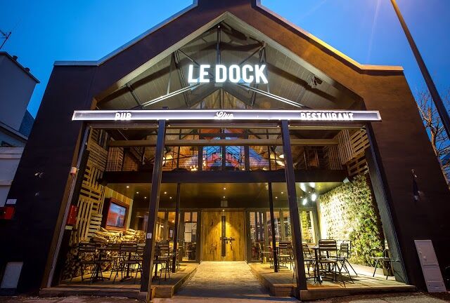 Le Dock