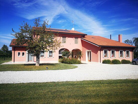 Agriturismo Casa Rossa