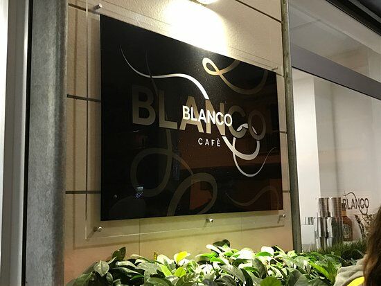 Blanco Cafè