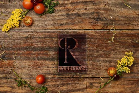La Reserva vinos y Licores