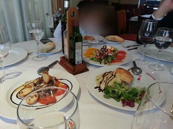 Hacienda Los Robles Restaurante