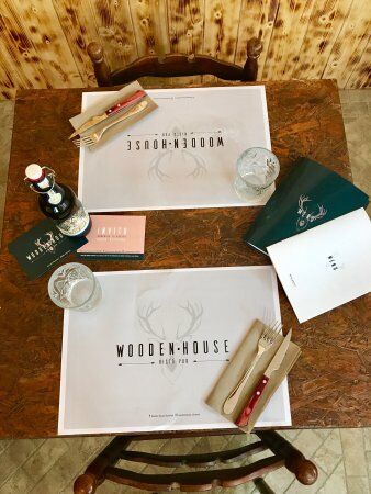 Wooden House Risto Pub