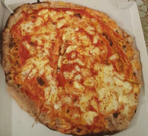 Enzo's Risto Pizza