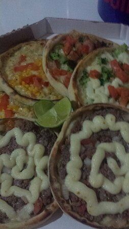 Waves Restaurante e Esfiharia