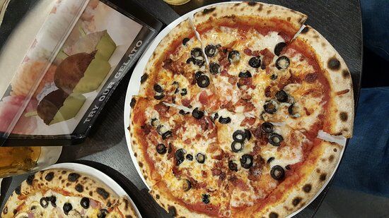 1000 Degrees Neapolitan Pizzeria