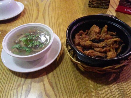 Am Thuc Chay Thong Vien