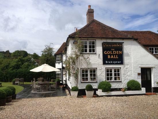 Luscombes at The Golden Ball