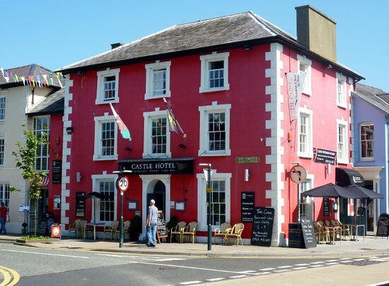 Castle Hotel Aberaeron