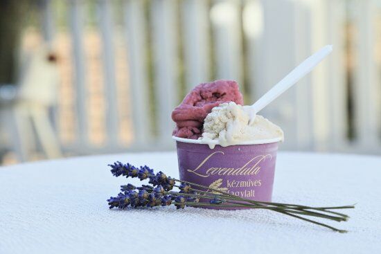 Levendula Kézműves Fagylaltozó Tihany