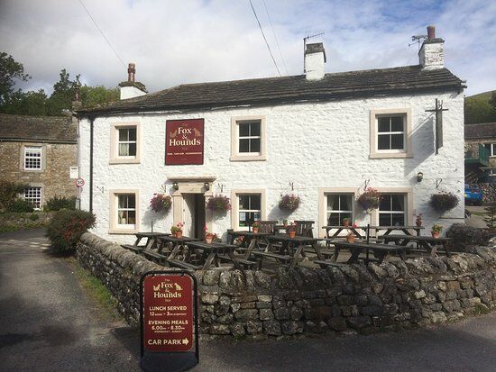 Fox & Hounds Inn