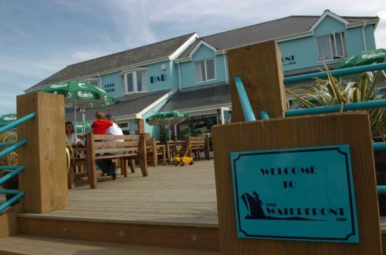 The Waterfront Inn Bar & Restaurant