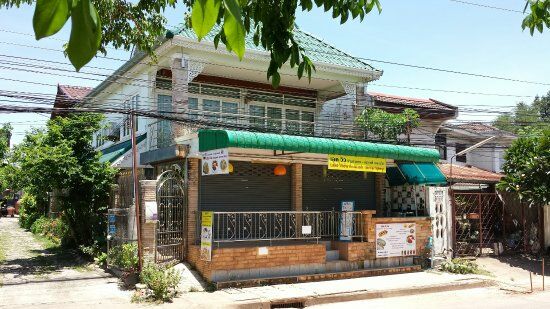 Lakeview Restaurant & German Bakery