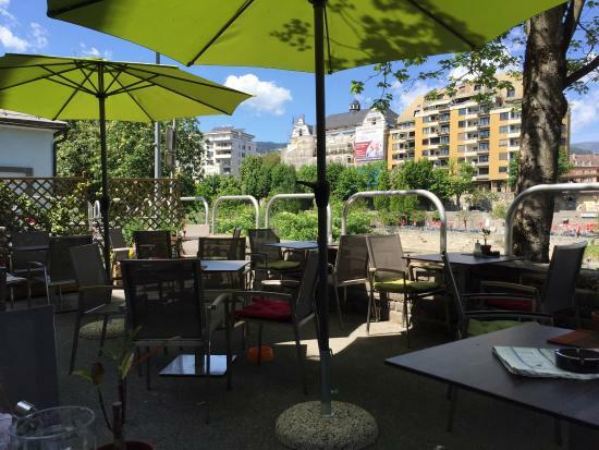 Cafe/Bistro Secret-Garden