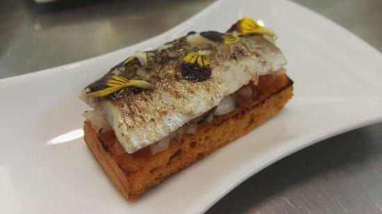 La Macarena Bar de Vinos Restaurante