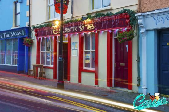 Casey's Bar and Restaurant