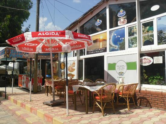 Guven's Restaurant & Bar