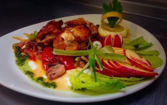 Leonardo's Restaurant and Cafe