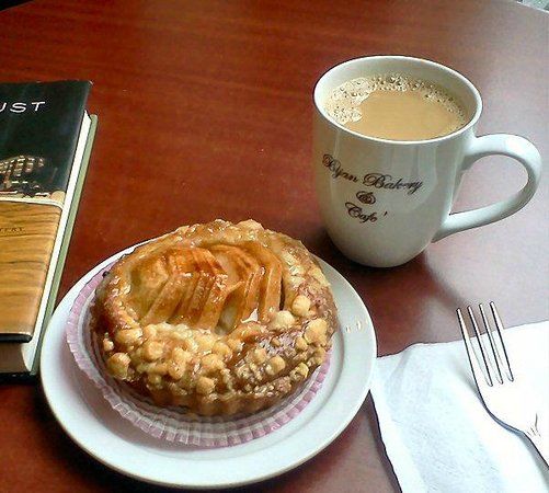 Bijan Bakery and Cafe