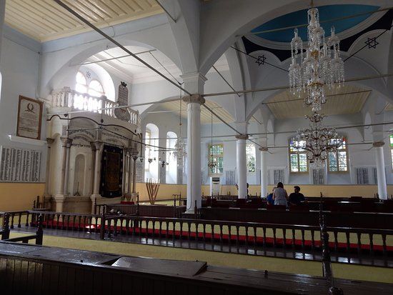 Kehila Kedosha Yashan Synagogue