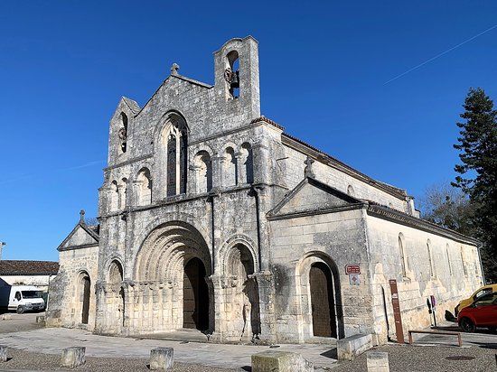 Eglise Saint-Vivien de Pons