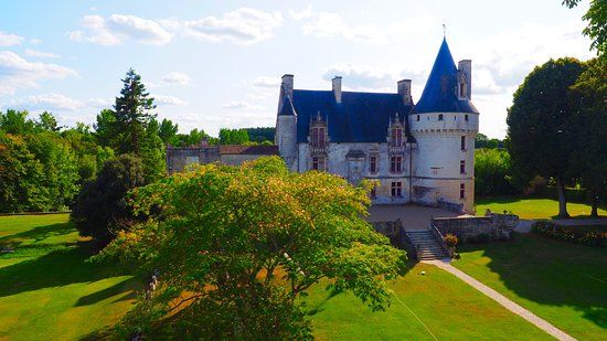 Château De Crazannes