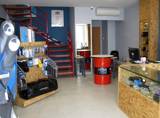 Seahorse Dive Center